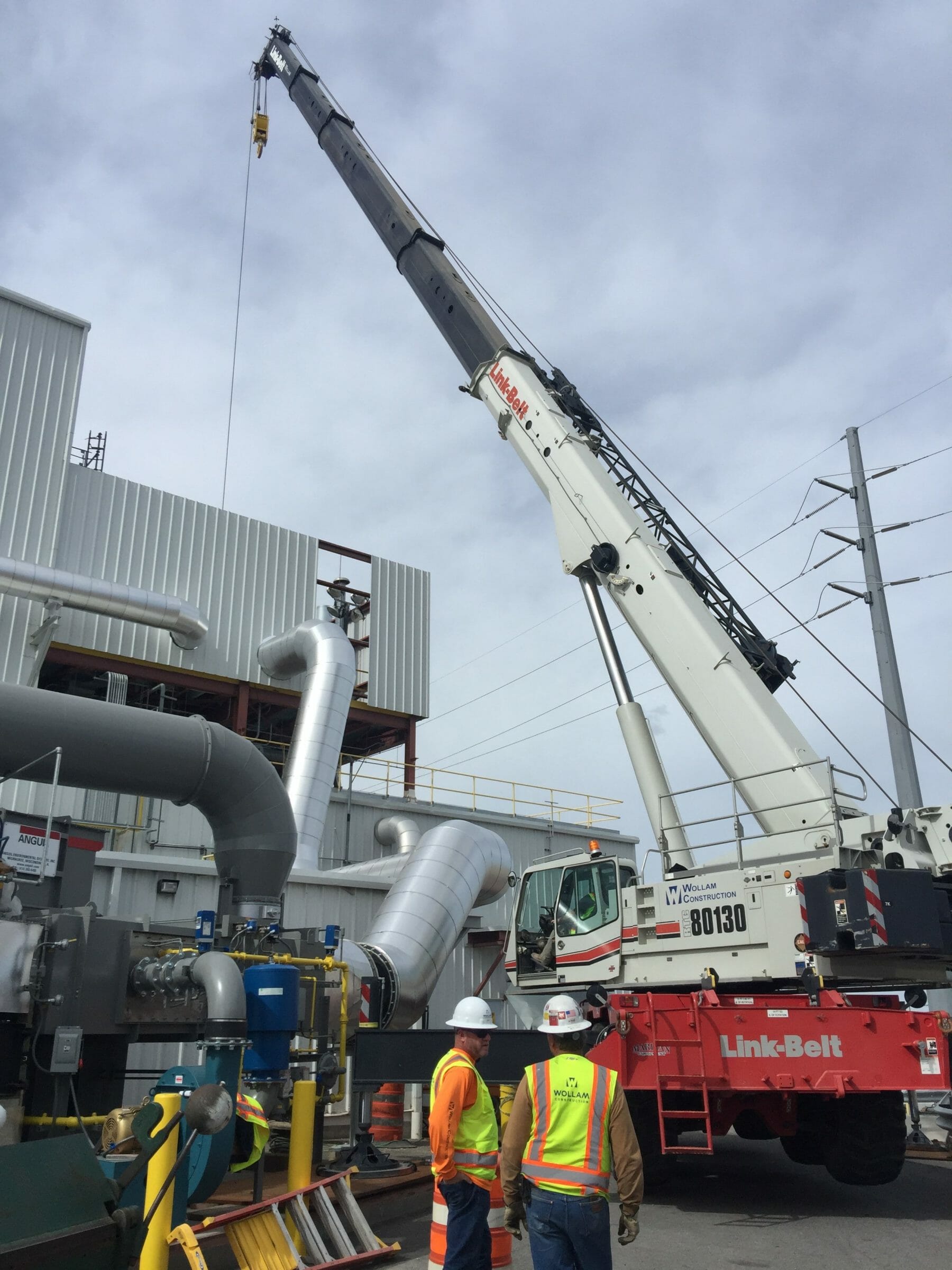 Crane Moving Pre-Engineered Parts